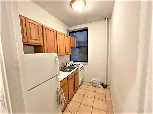 230 East 87th Street - Photo 7