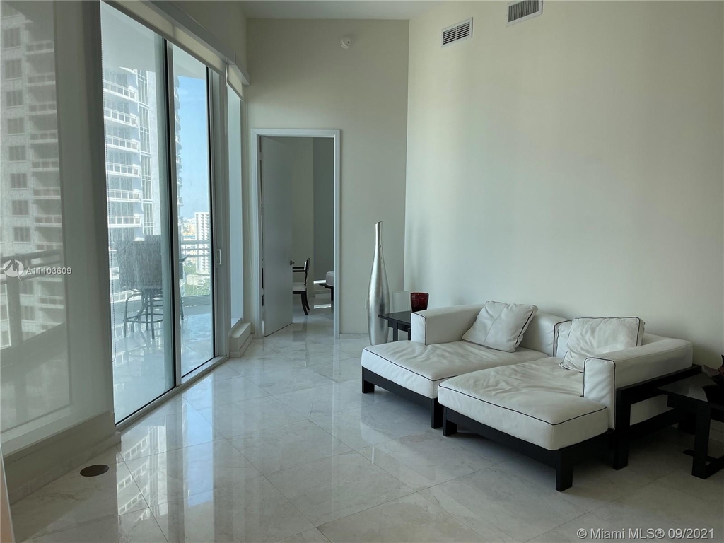 900 Brickell Key Blvd - Photo 5