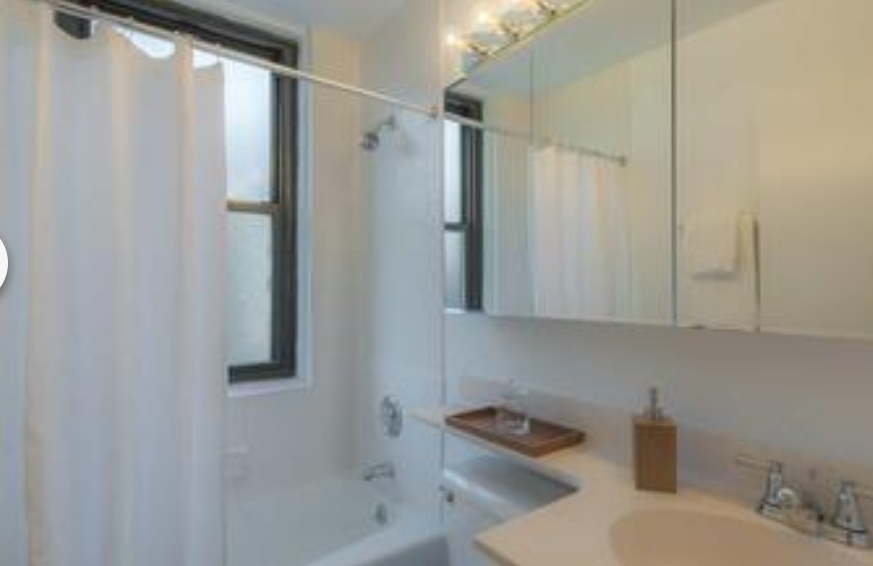 240 East 27th Street - Photo 2