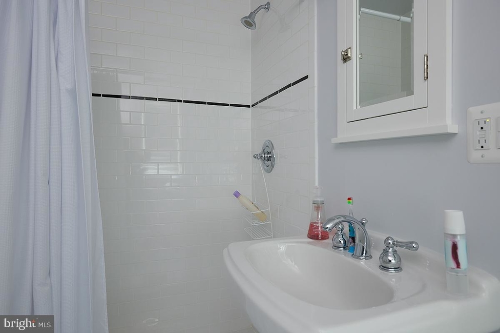 2811 35th St Nw - Photo 32