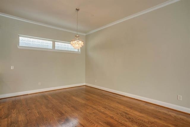 3817 Bowser Avenue - Photo 10