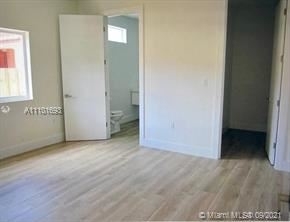 3121 Sw 25th Ter - Photo 11