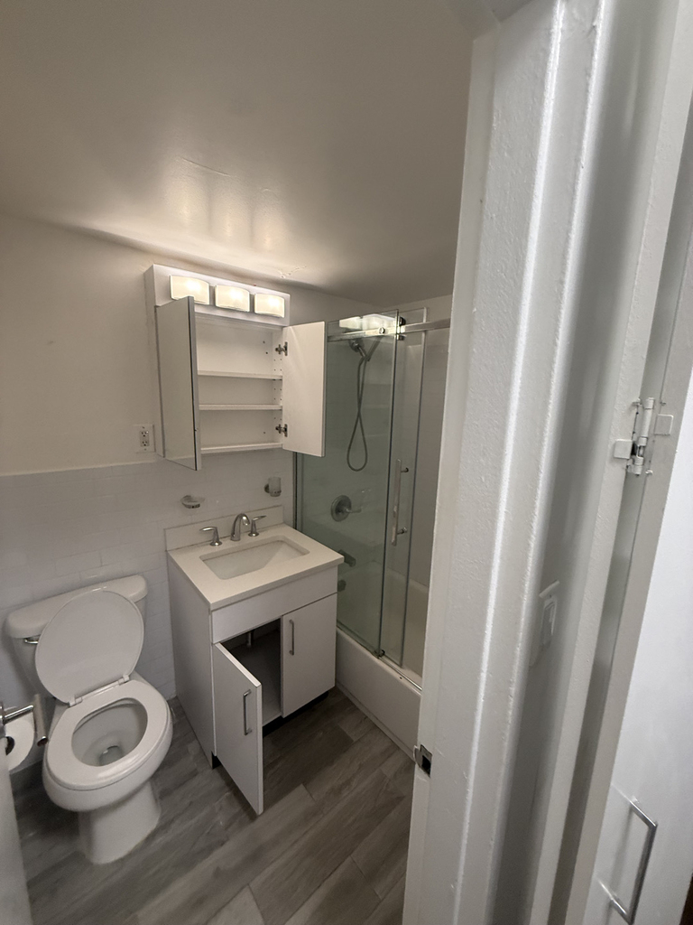 240 East 82nd Street - Photo 16