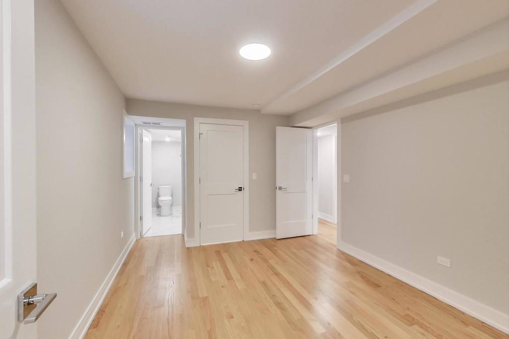 3534 West Wrightwood Avenue - Photo 9