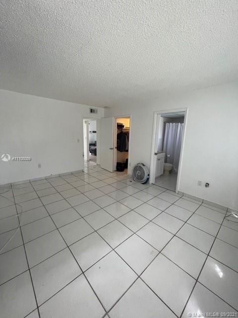 8005 Sw 107th Ave - Photo 1