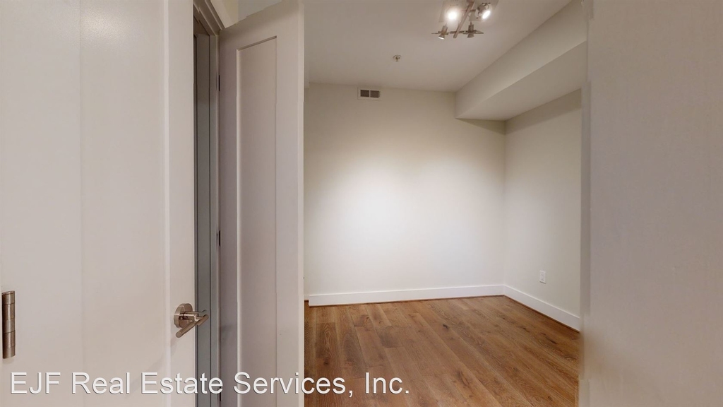 2337 Champlain Street Nw Unit 202 - Photo 6