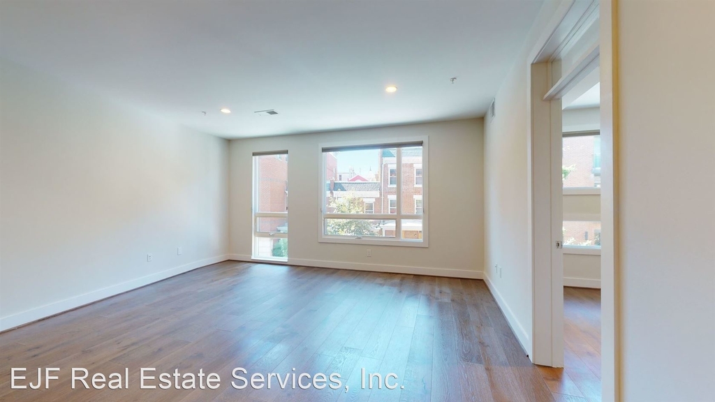 2337 Champlain Street Nw Unit 202 - Photo 13