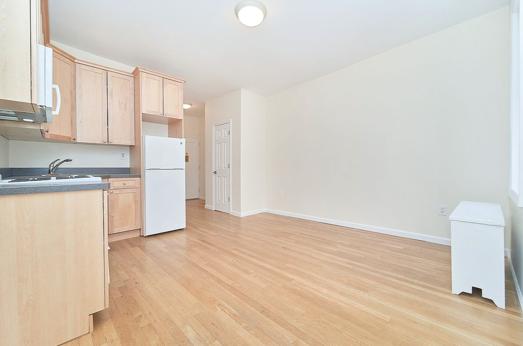 117 East 89th Street - Photo 8