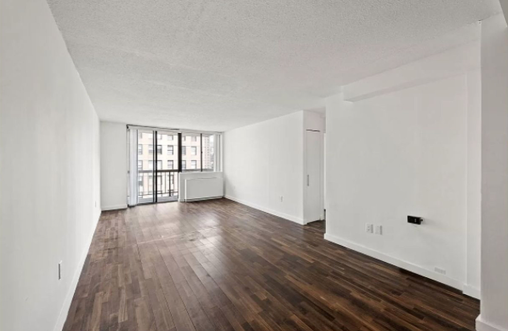 184 Lexington Avenue - Photo 1