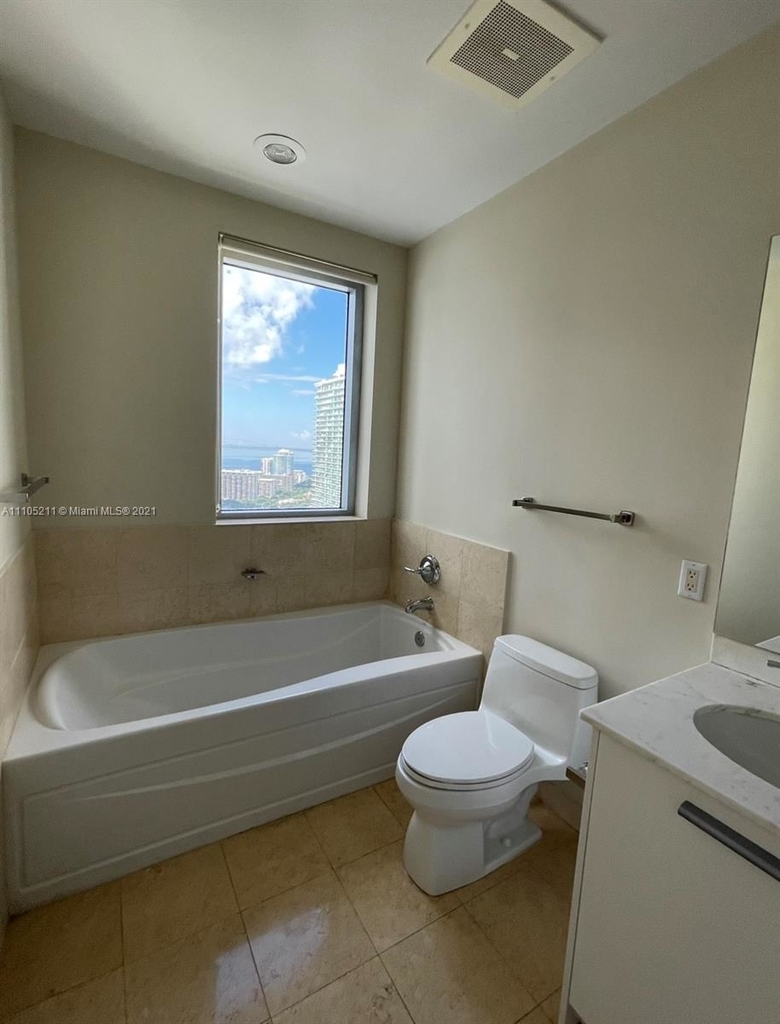 1060 Brickell Ave - Photo 9