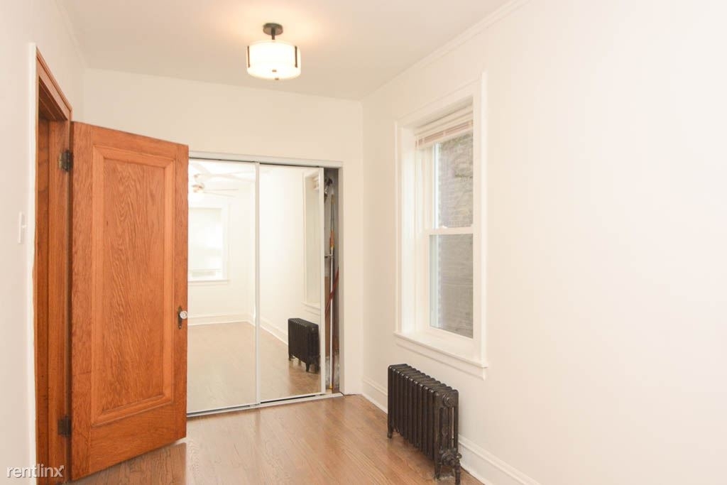 2135 N. Leavitt, Unit 1f - Photo 16