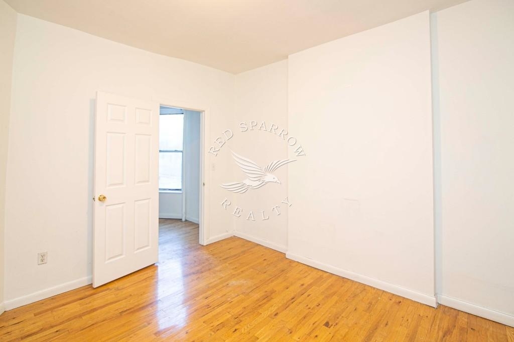 452 West 36th Street - Photo 1