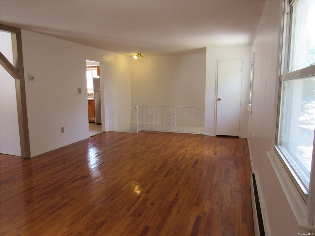 149-37 259th Street - Photo 5