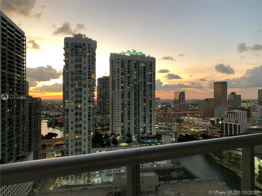 485 Brickell Ave - Photo 0