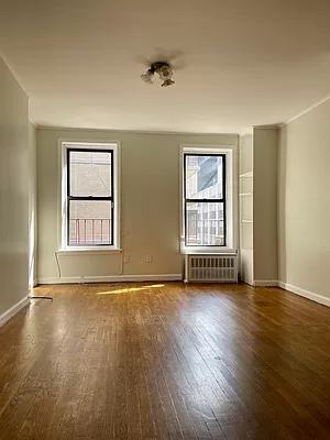 401 East 62nd Street - Photo 1