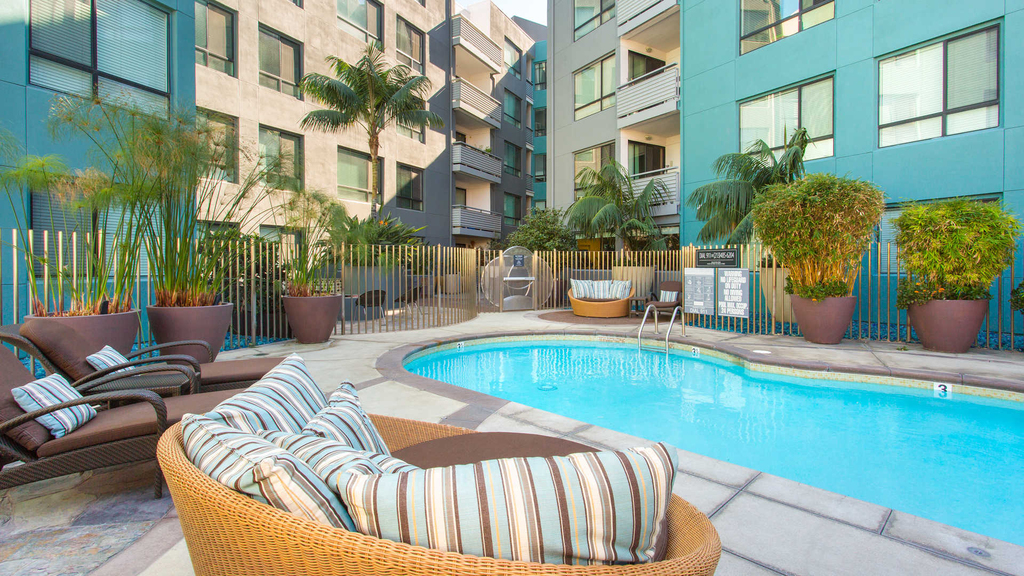 375 East 2nd Street - Photo 17