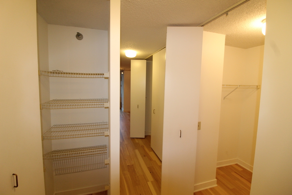 440 North Mcclurg Court - Photo 9