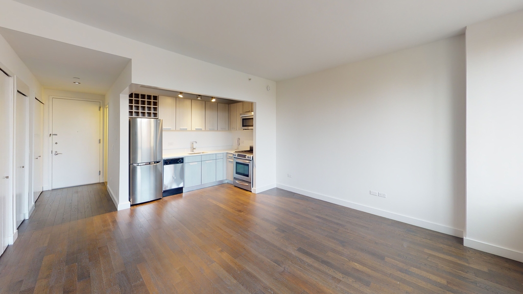 801 Amsterdam Avenue - Photo 5