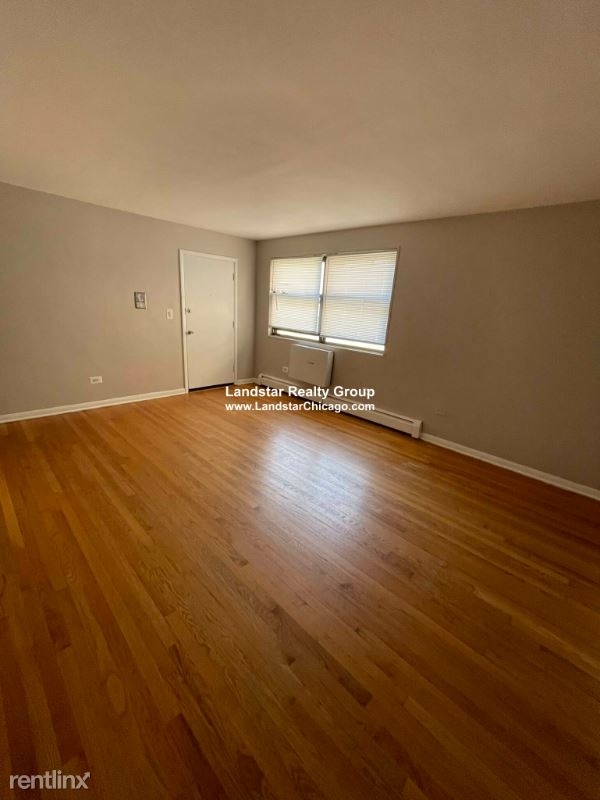 1654 W Pratt Blvd - Photo 3