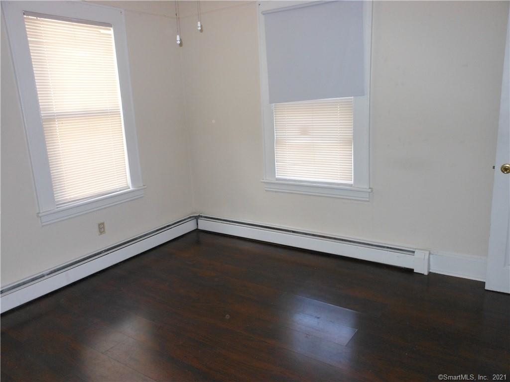 100 Kent Avenue - Photo 29