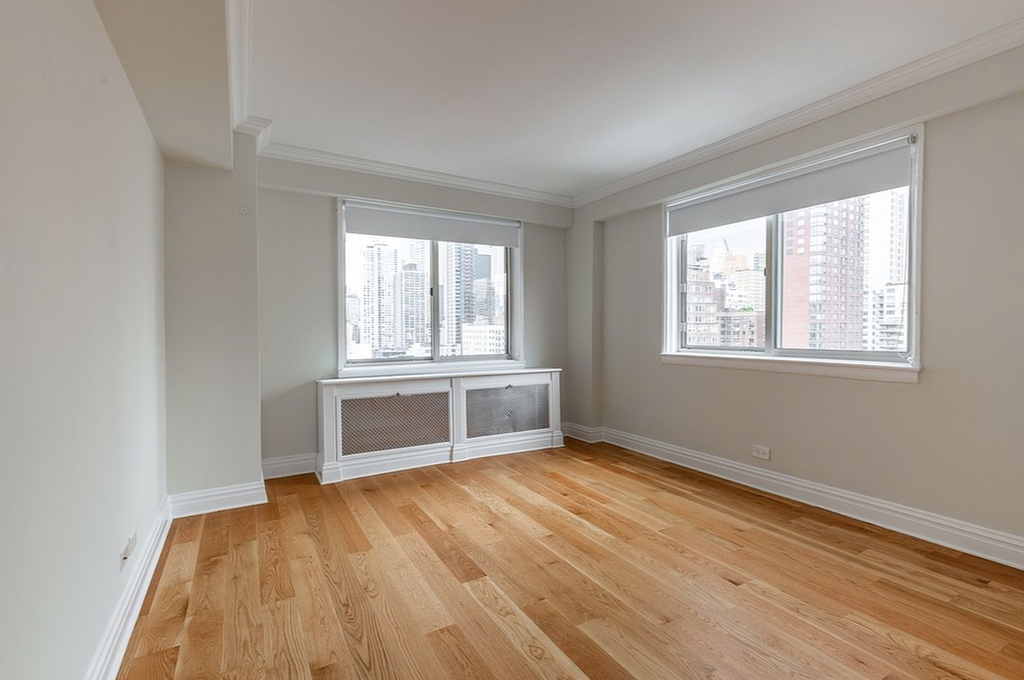 360 East 65th Street - Photo 5