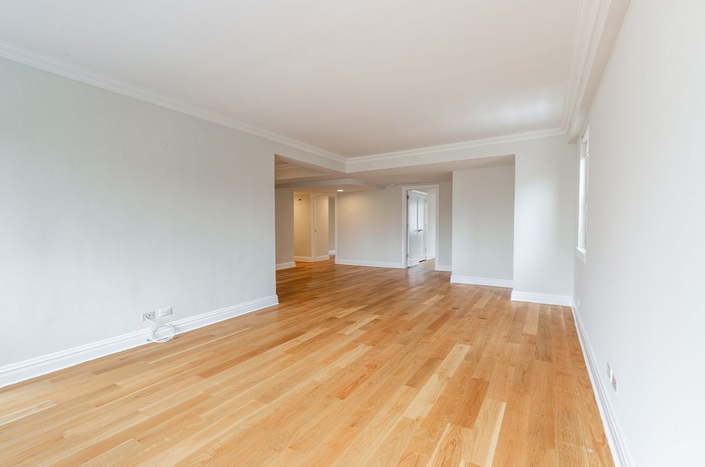 360 East 65th Street - Photo 2