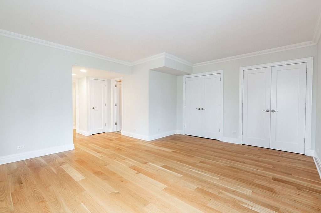 360 East 65th Street - Photo 1