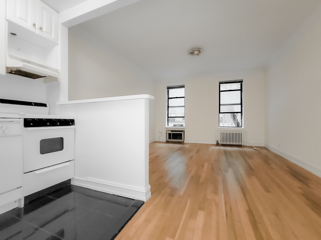 241 East 46th Street - Photo 0