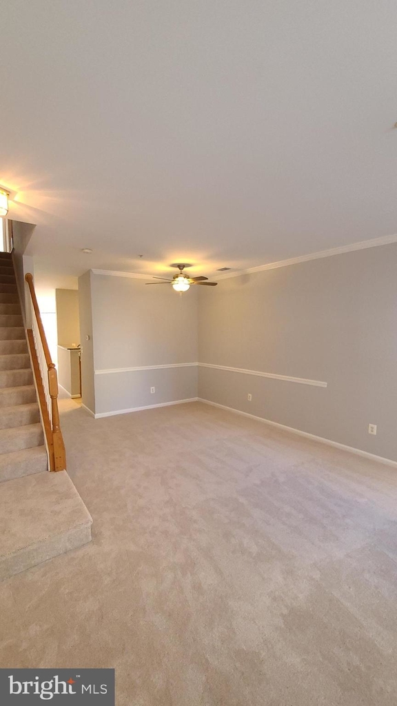 2665 Manhattan Place - Photo 4