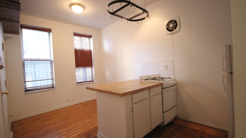 154 North 8th Street - Photo 3