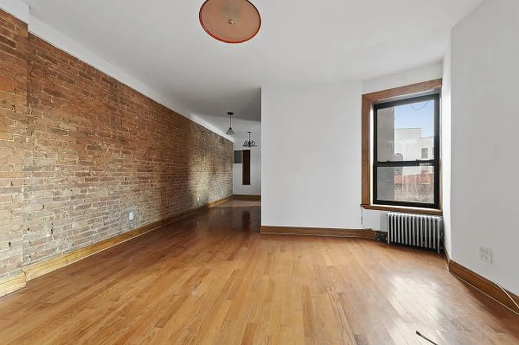 2248 1st Avenue - Photo 2