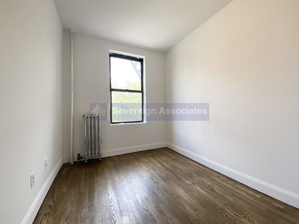 3620 Broadway - Photo 2