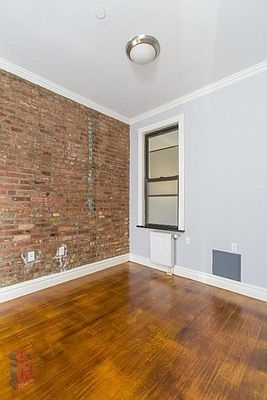 202 East 13th Street - Photo 5