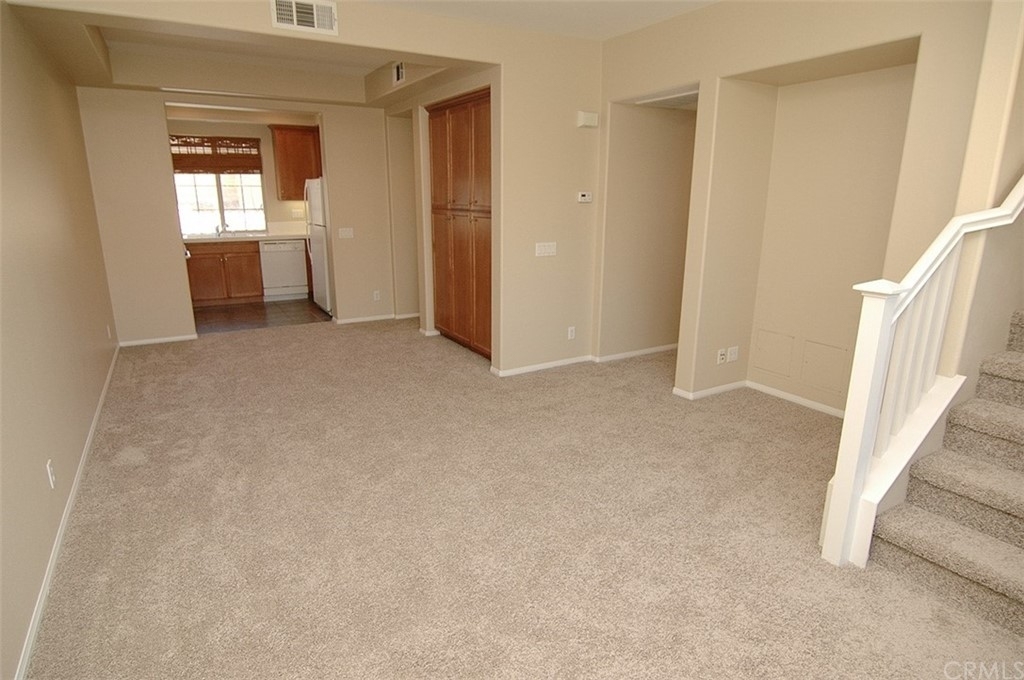 59 Long Meadow - Photo 3