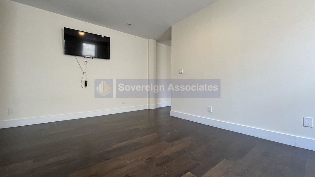 285 Fort Washington Avenue - Photo 2