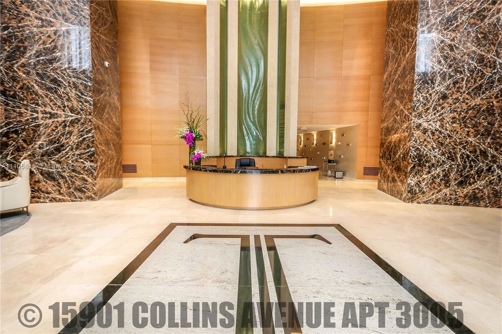 15901 Collins Ave - Photo 18