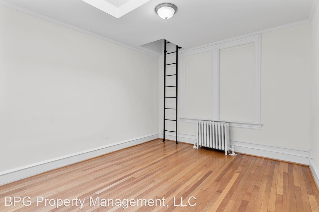 1710 37th St. Nw - Photo 19