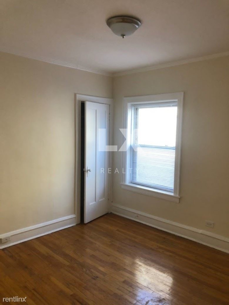 5119 W Montrose Ave Apt 1b - Photo 2