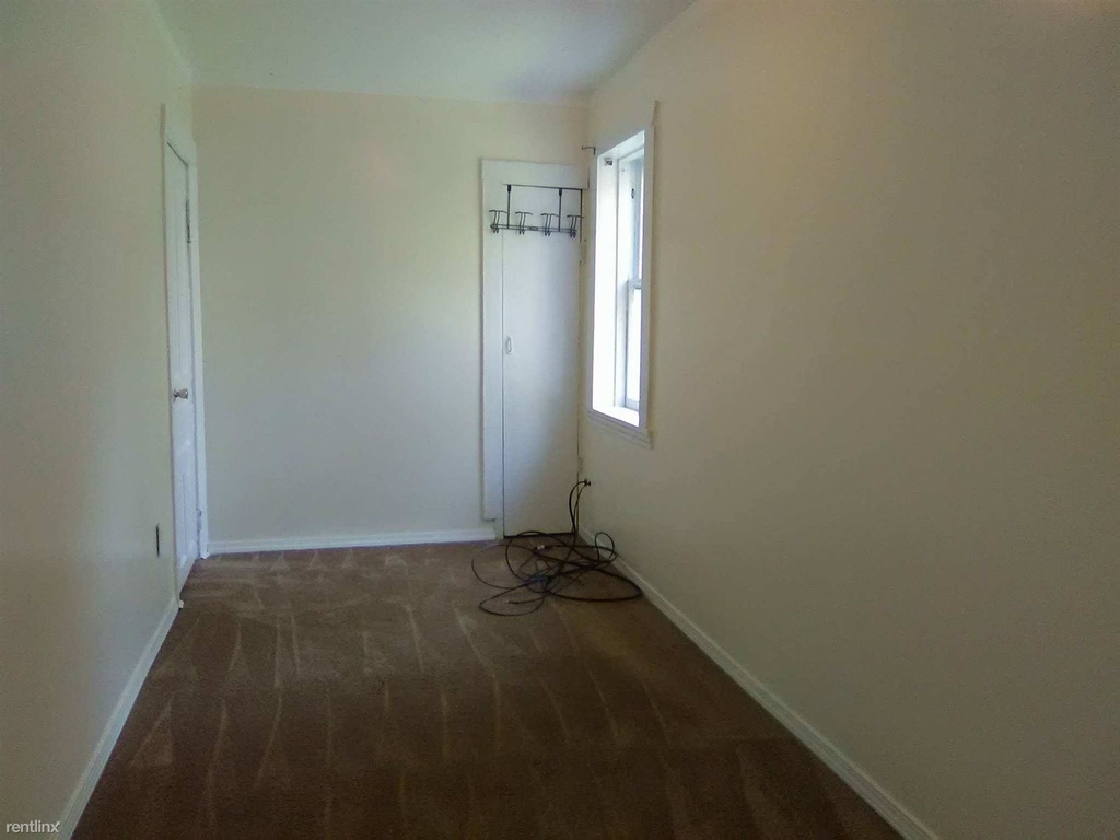 3011 South Arch St. - Photo 2