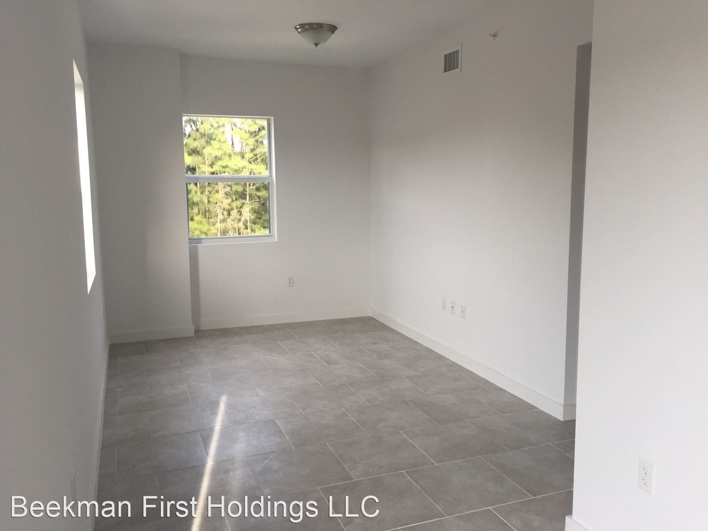 260 Nw 71st Avenue - Photo 2