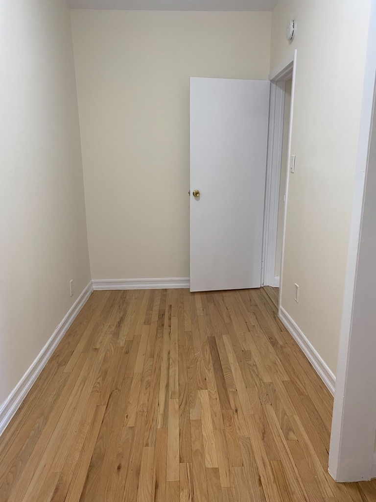 509 East 81st Street - Photo 5