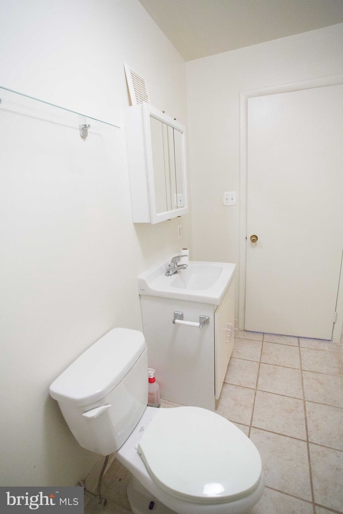 427 Vine Street - Photo 11