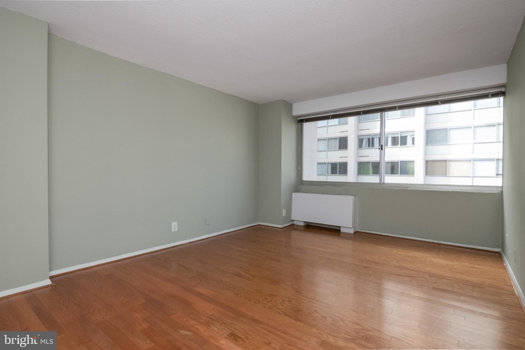 5500 Friendship Boulevard - Photo 12