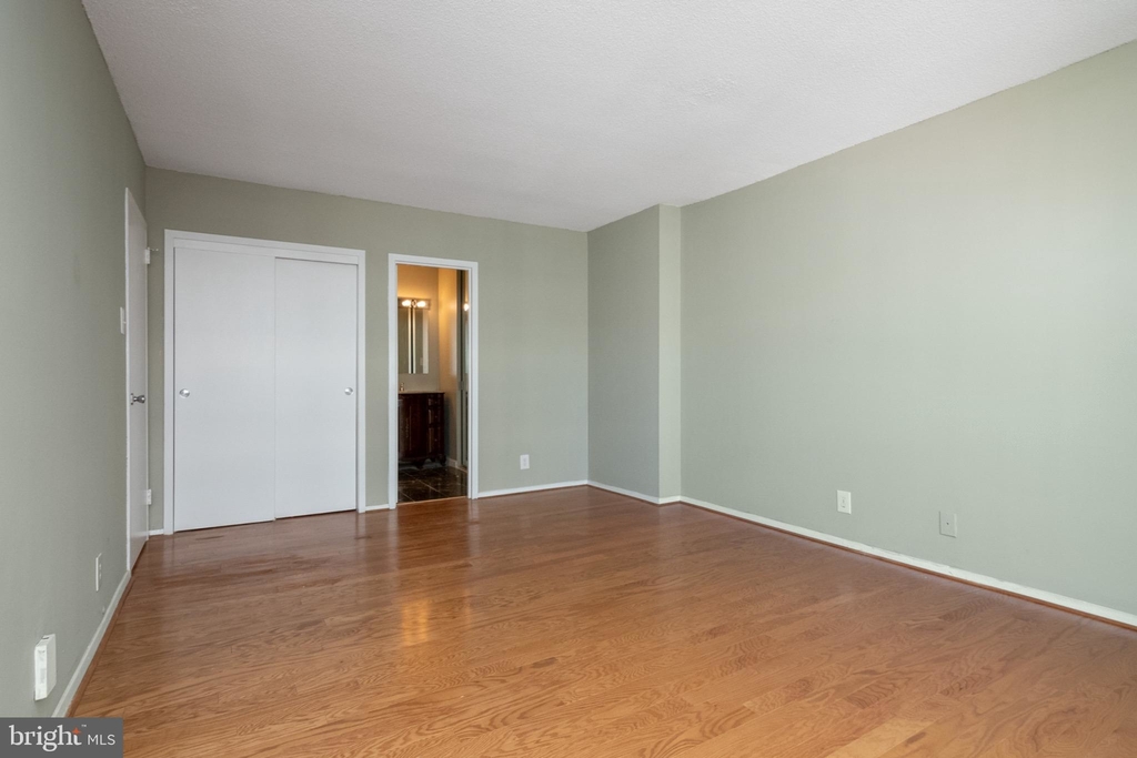 5500 Friendship Boulevard - Photo 13