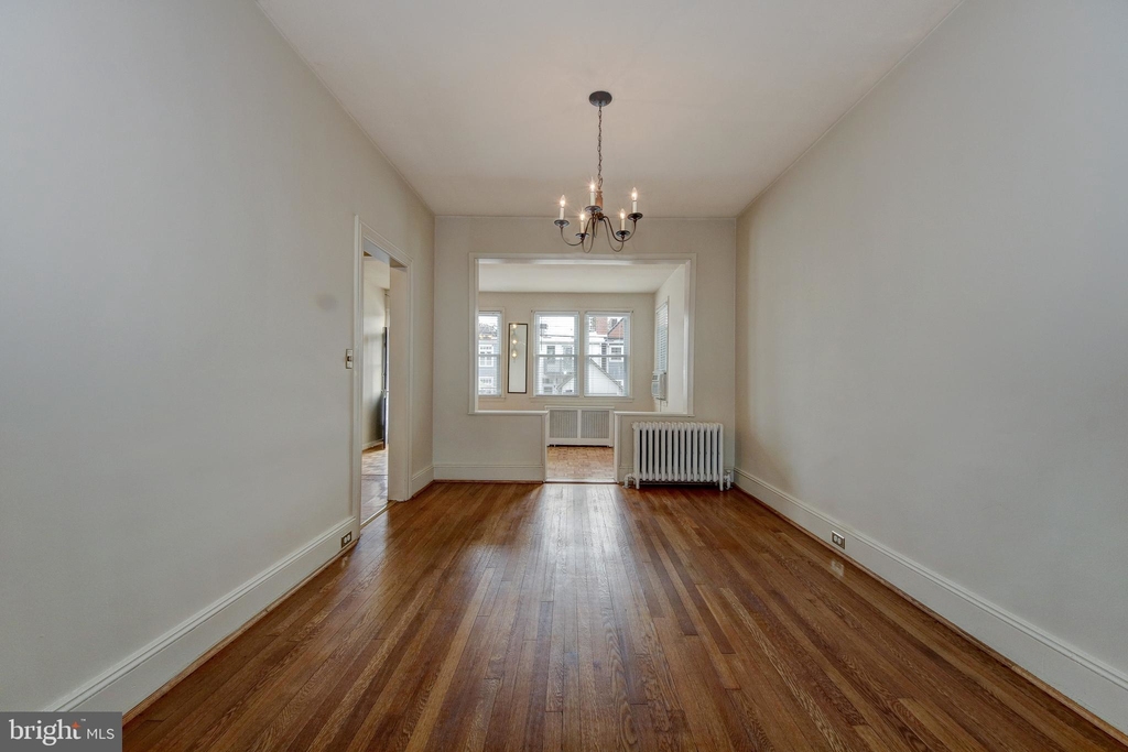 2413 Observatory Place Nw - Photo 4