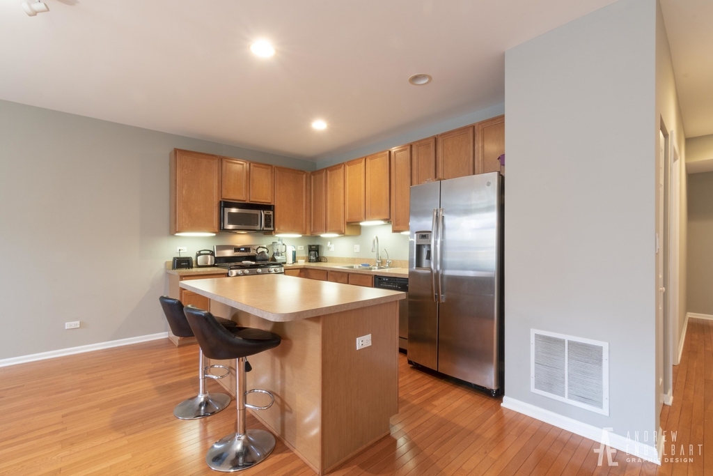 1414 South Halsted Street - Photo 4