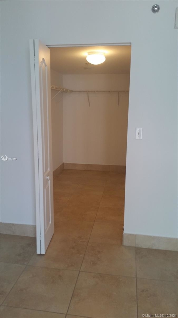 1200 Brickell Bay Dr - Photo 21