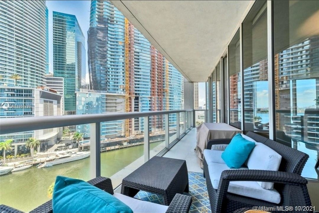 465 Brickell Ave - Photo 9