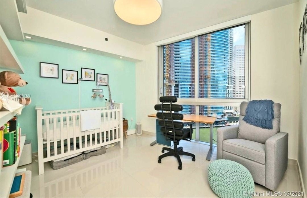 465 Brickell Ave - Photo 14