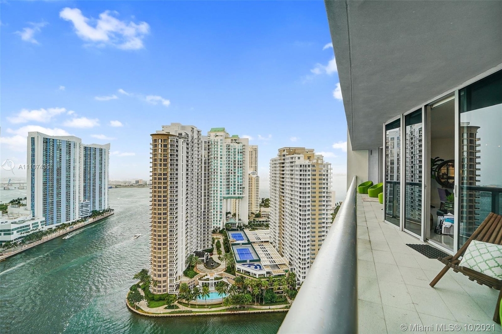 495 Brickell Ave - Photo 0